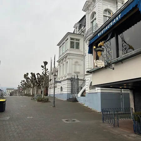 Traube Ruedesheim Hotel *