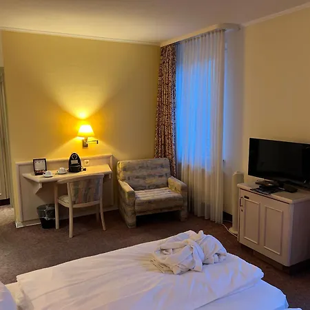 Traube Ruedesheim Hotel
